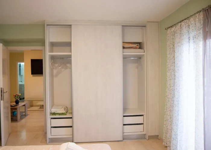 Charming In Halepa! Chania (Crete)